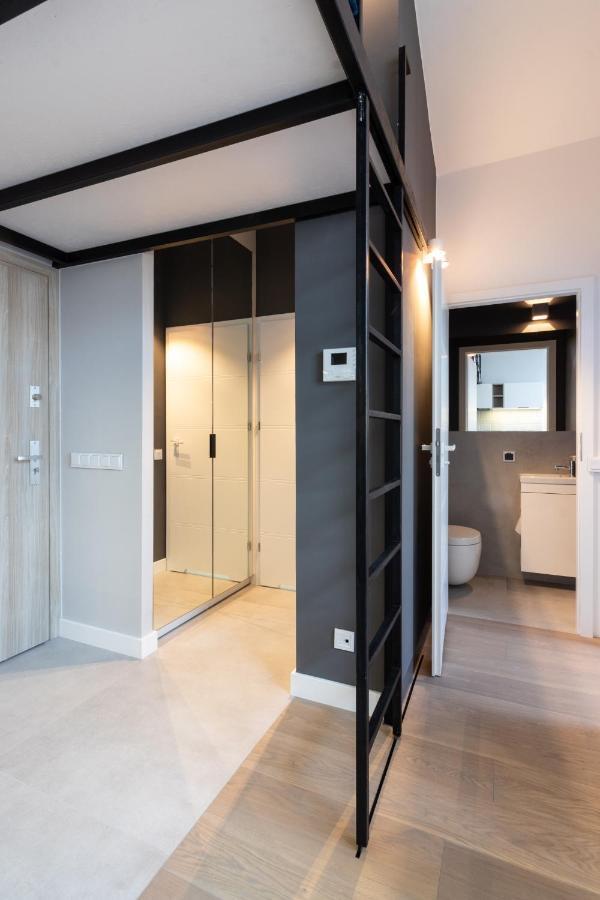 Nearto Old Town Miodowa Parking Apartment